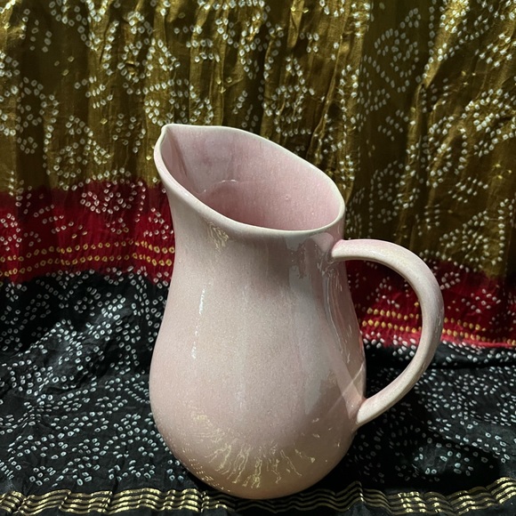 Jug - Picture 2 of 6